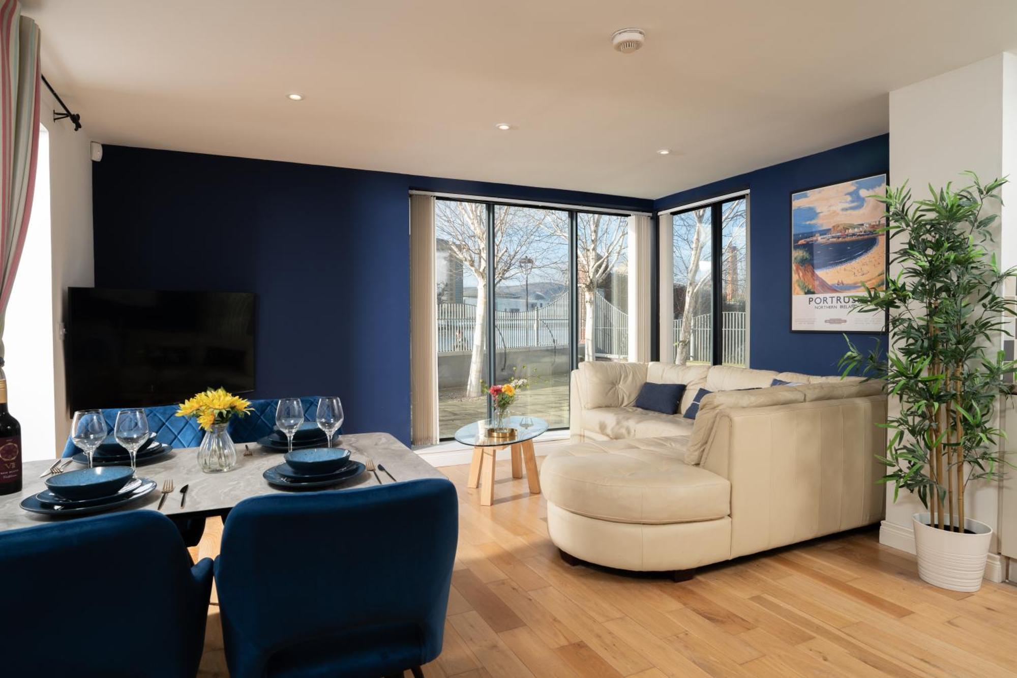 River Side Apartment, City Centre - Beautiful View And Free Parking! Belfast Exteriér fotografie